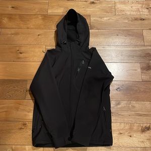 Like New Armada Superior Softshell Jacket - M